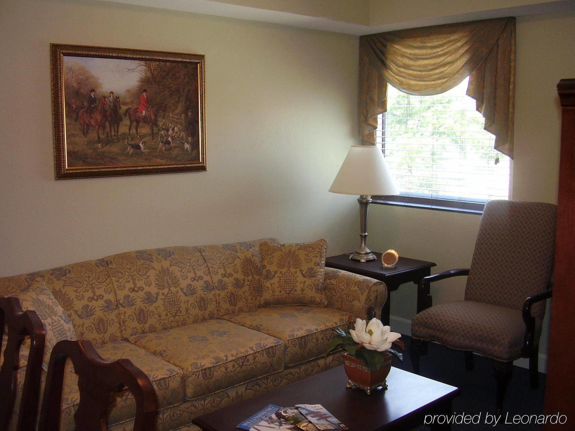 Bluegreen Vacations Patrick Henry Sqr, Ascend Resort Collection Williamsburg Rum bild